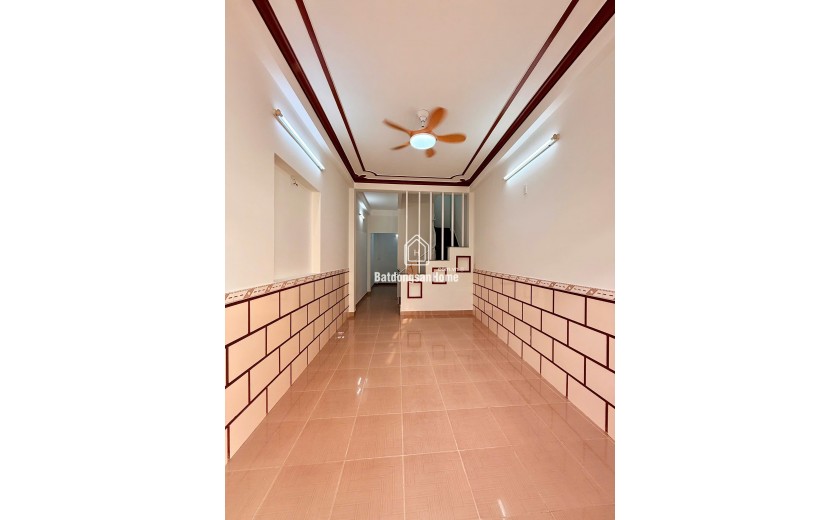 Bán nhanh nhà 2 tầng hẻm Thủy Xưởng – gần Lotte – 2,5 tỷ